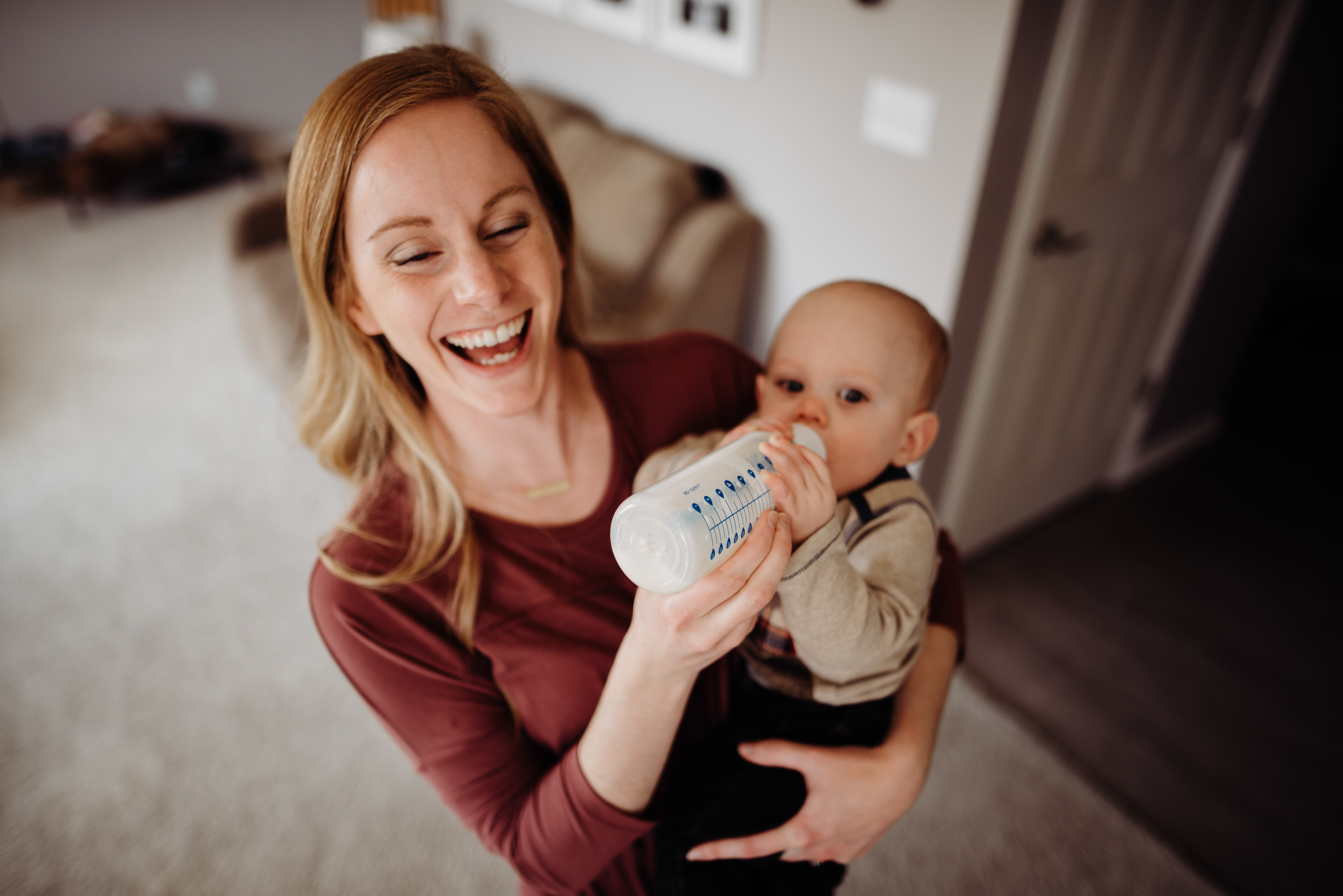 STACY + BRAYDEN • Motherhood / Formula Feeding